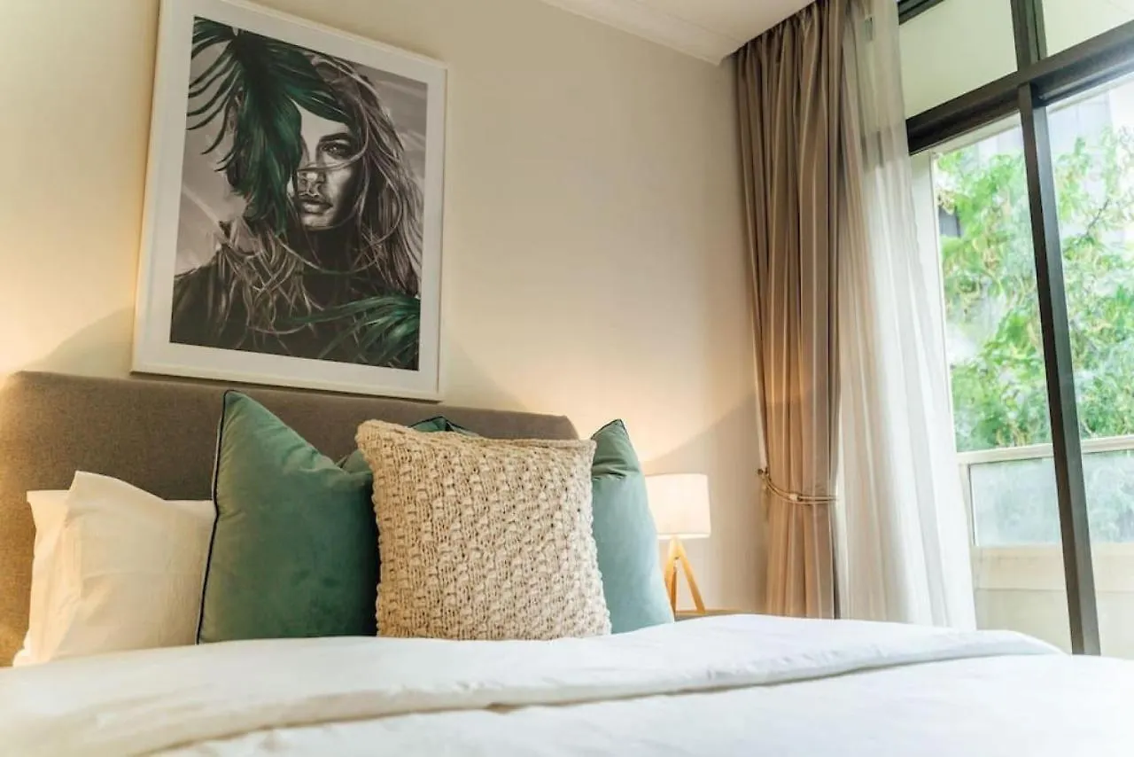 Apartment Serene On Grenfell Adelaide